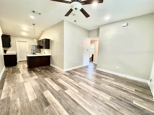 $1,395 | 1603 Blackwell Lane, Unit B, Pensacola, FL 32514