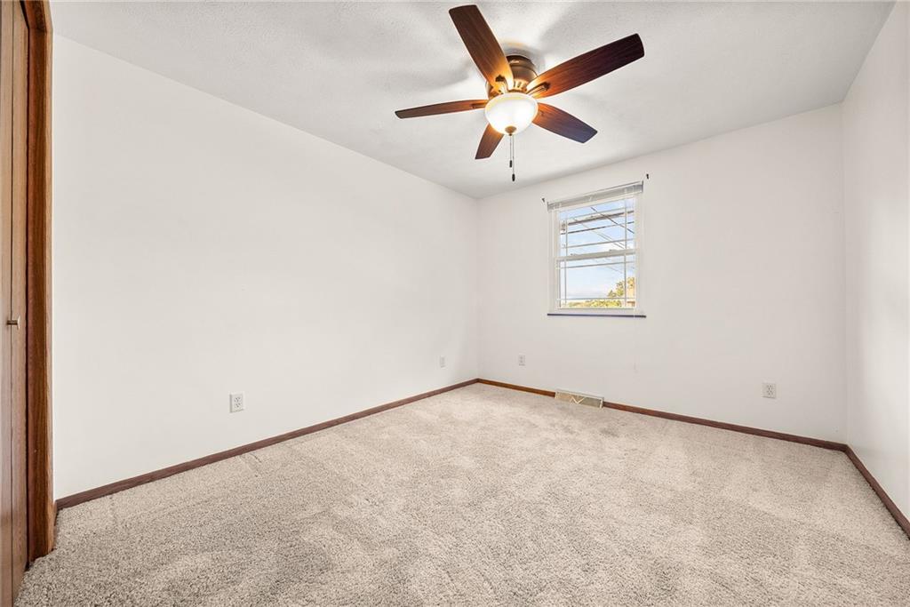 2775 Tischler Road Bethel Park, PA 15102 - Photo 13 of 33 an empty room