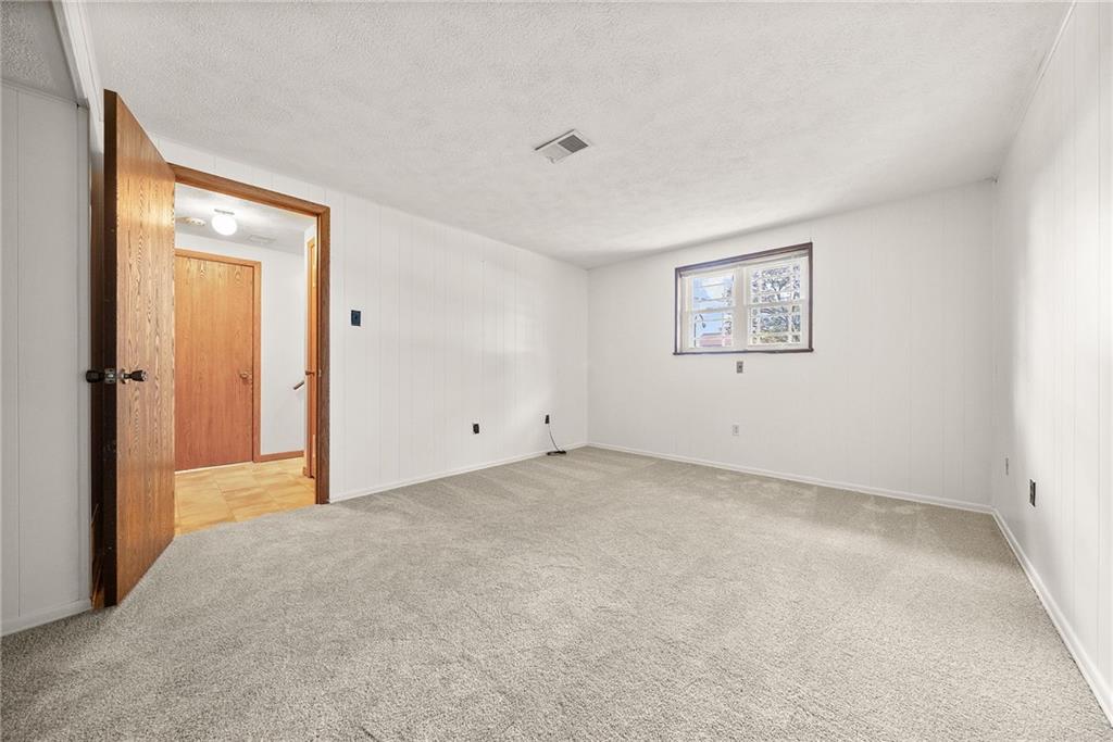 2775 Tischler Road Bethel Park, PA 15102 - Photo 20 of 33 a view of an empty room