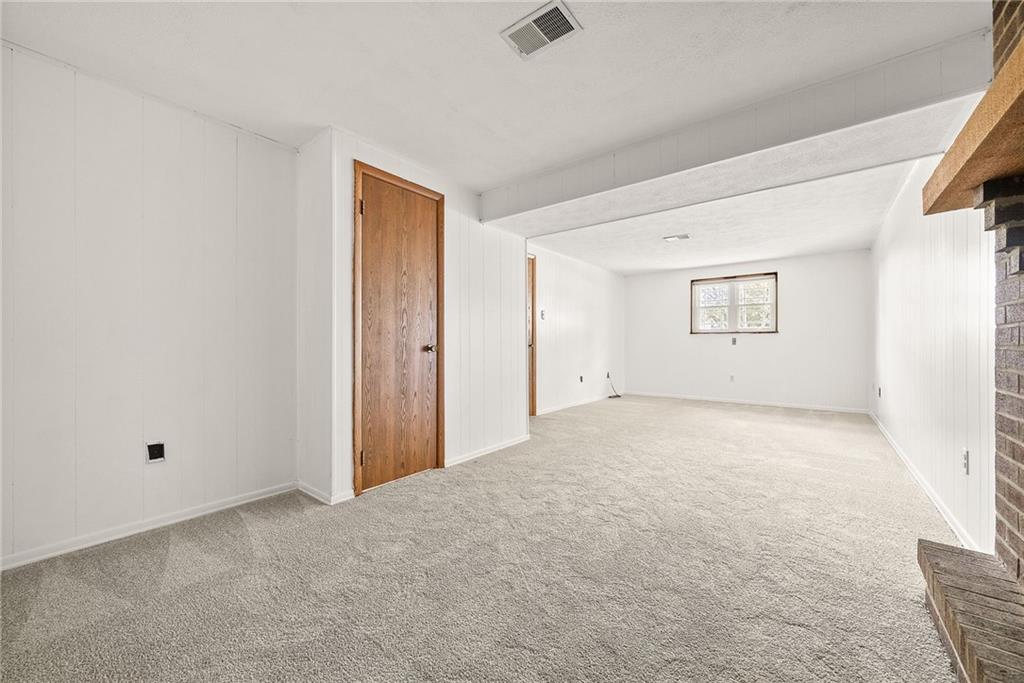 2775 Tischler Road Bethel Park, PA 15102 - Photo 22 of 33 a view of an empty room with a window