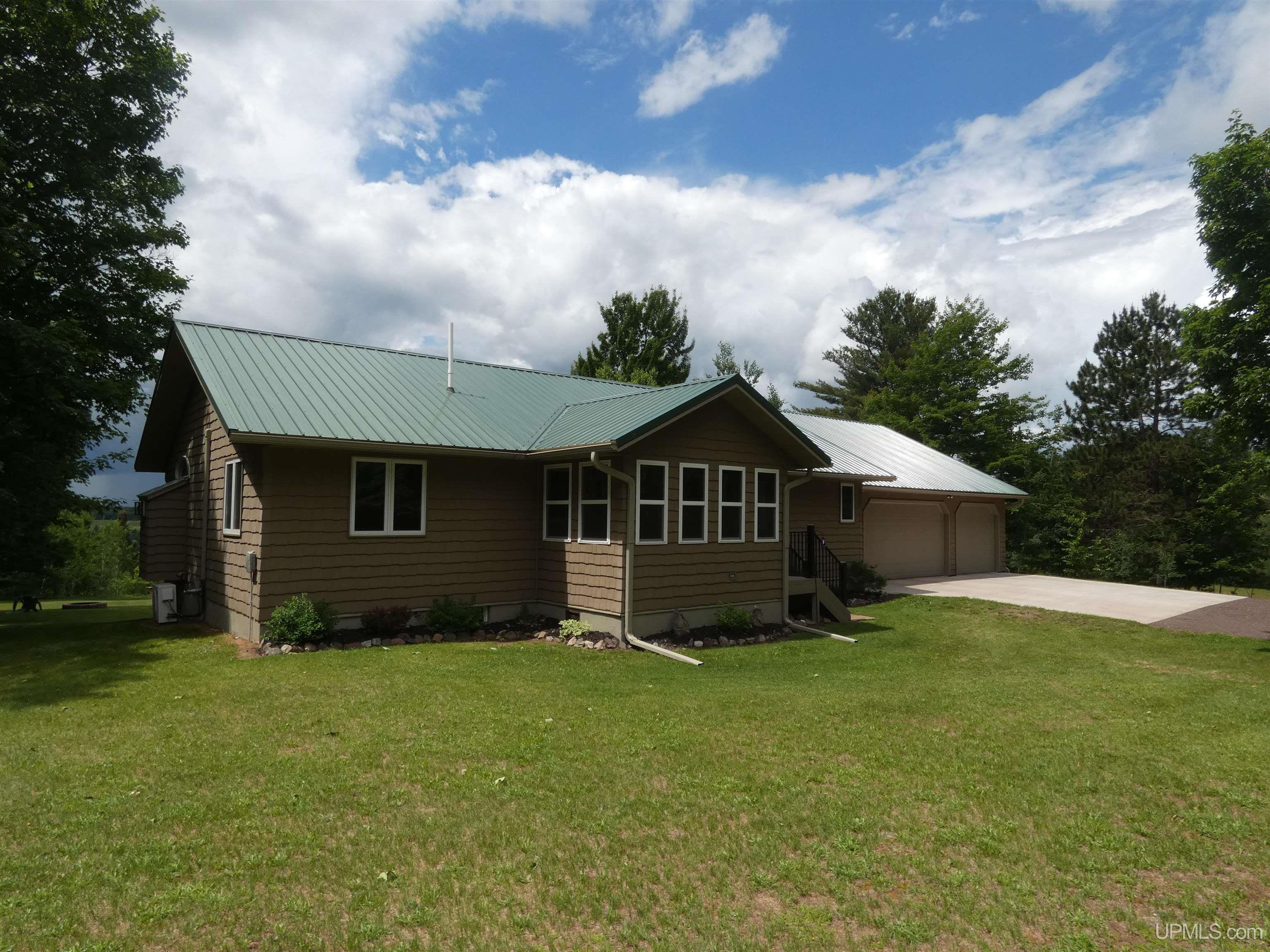 15659 Shively Road Bruce Crossing, MI 49912 - Photo 3 of 49