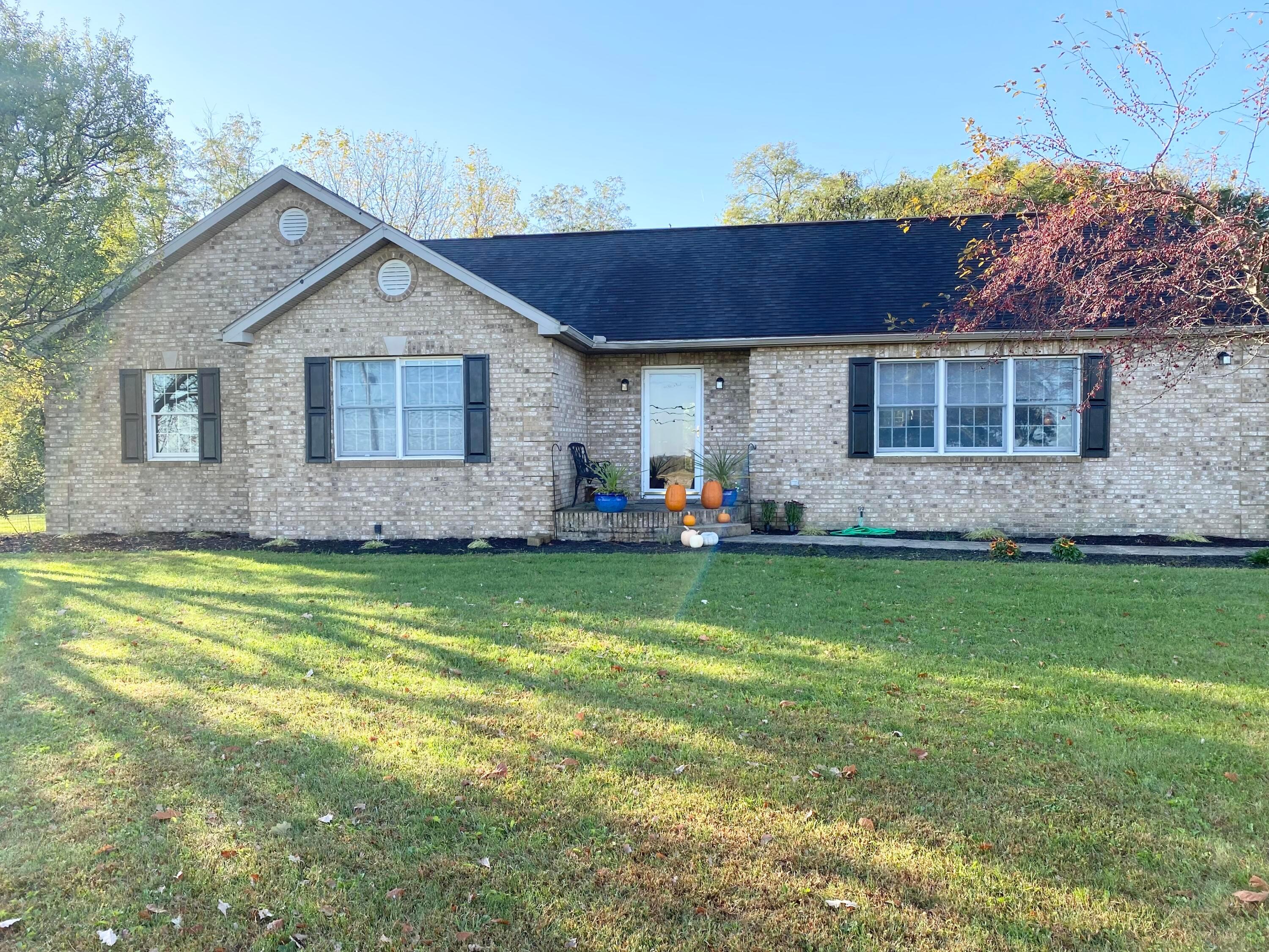 9739 Cincinnati-Zanesville Road Southwest Amanda, OH 43102 - Photo 2 of 35