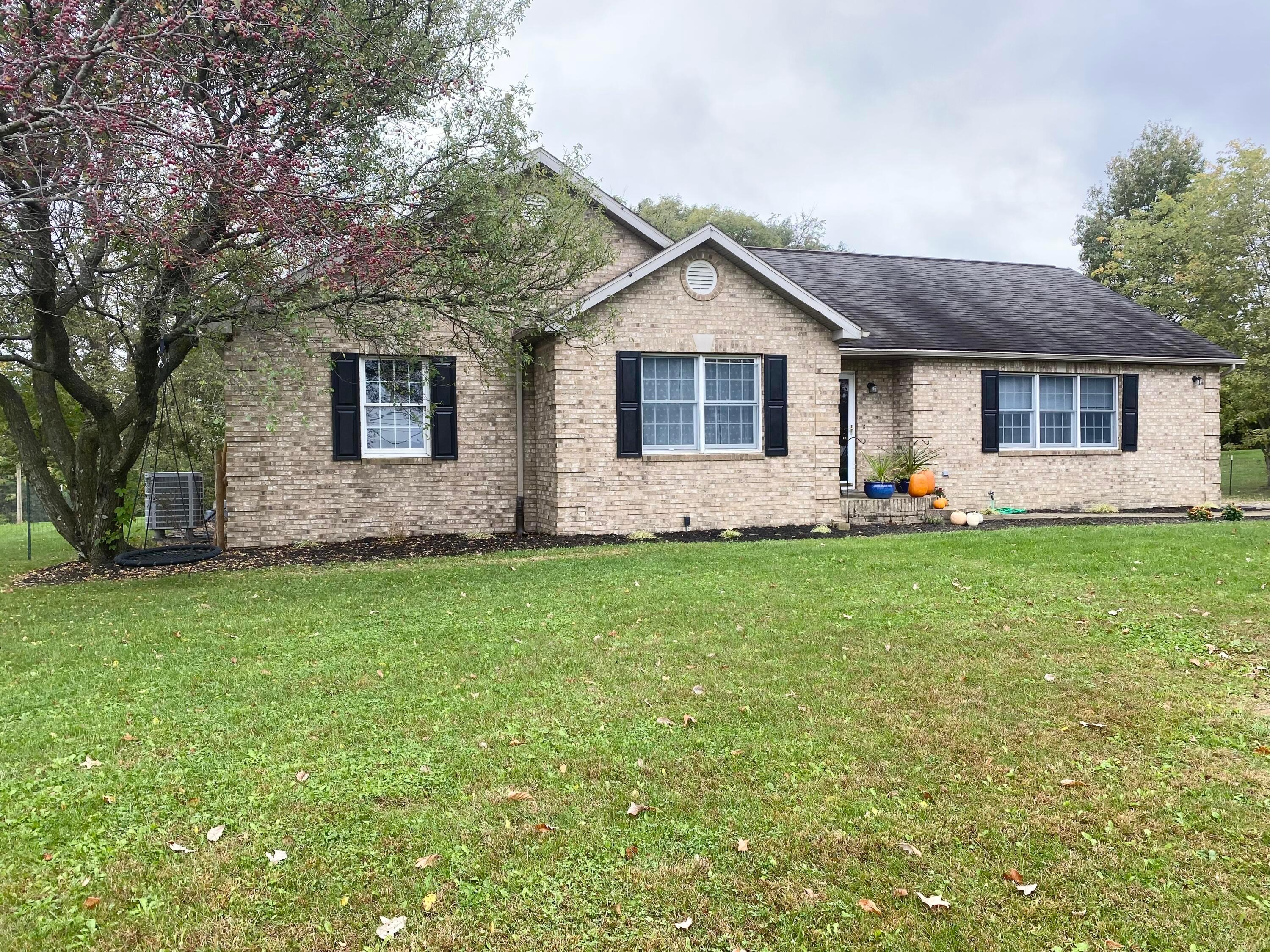 9739 Cincinnati-Zanesville Road Southwest Amanda, OH 43102 - Photo 3 of 35