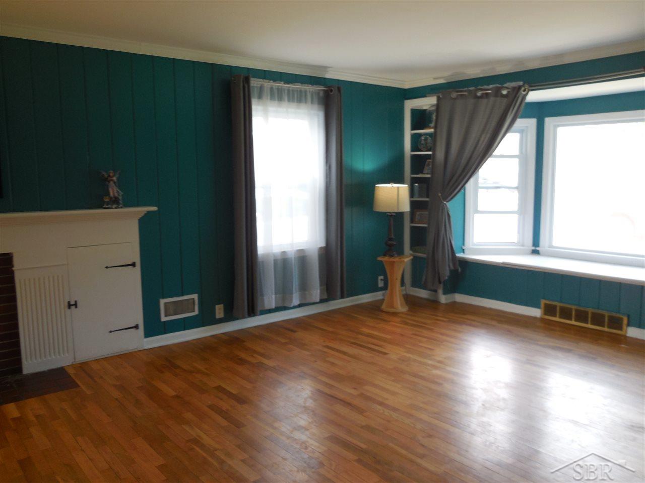 4511 Brockway Road Saginaw, MI 48638 - Photo 4 of 80 31287855-3.JPG