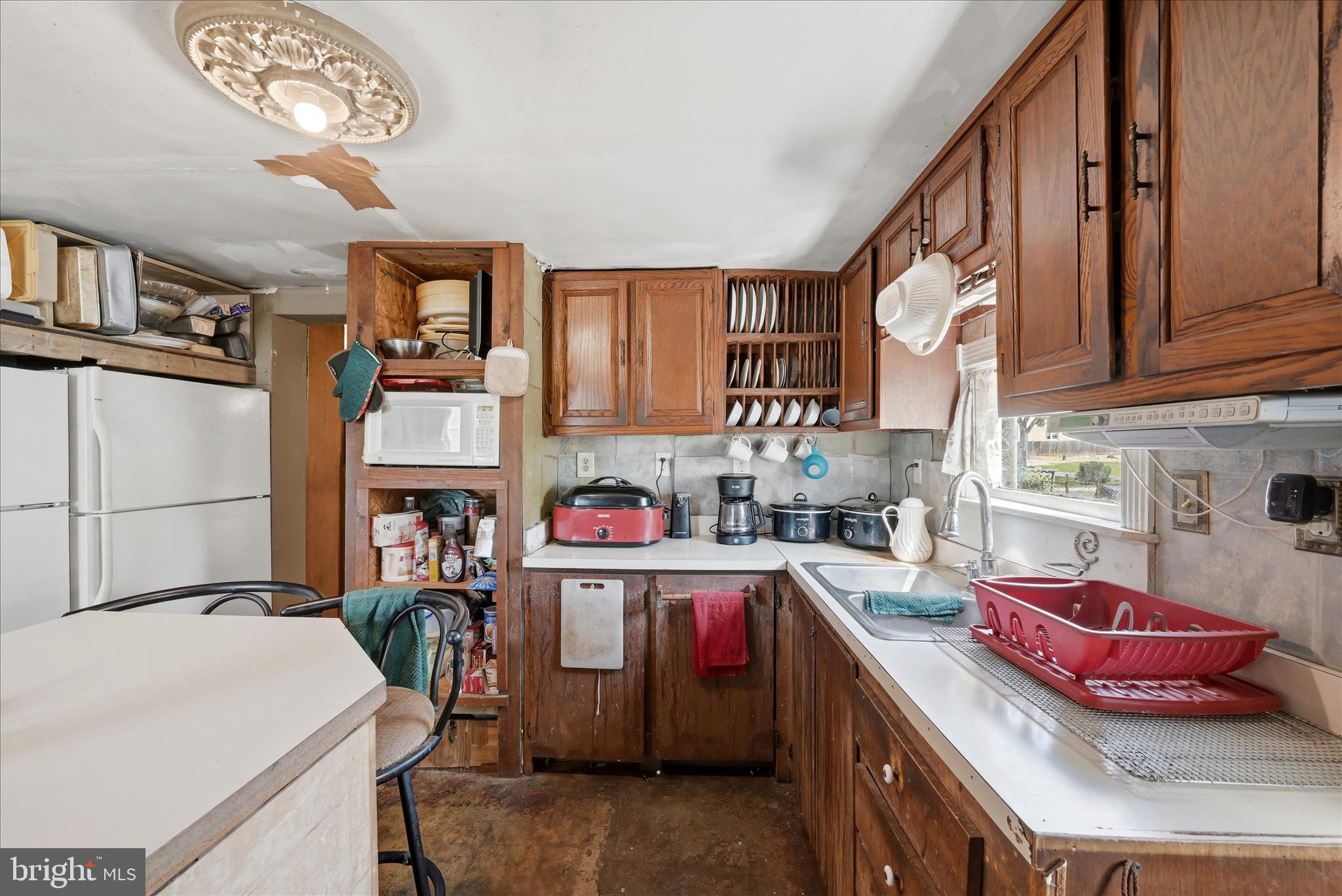 101 South George Street Ranson, WV 25438 - Photo 13 of 36 Kitchen