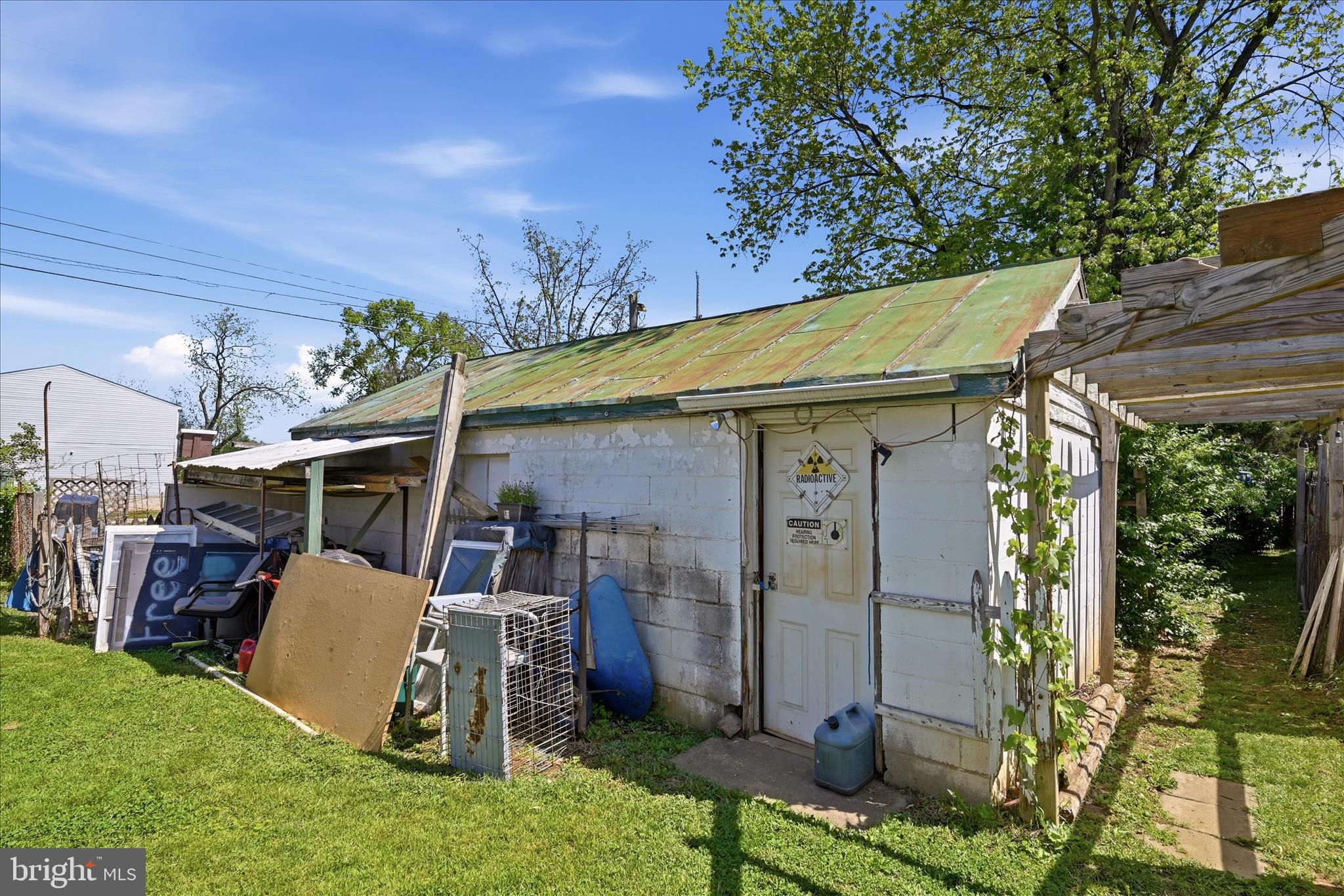 101 South George Street Ranson, WV 25438 - Photo 33 of 36 Detached garage