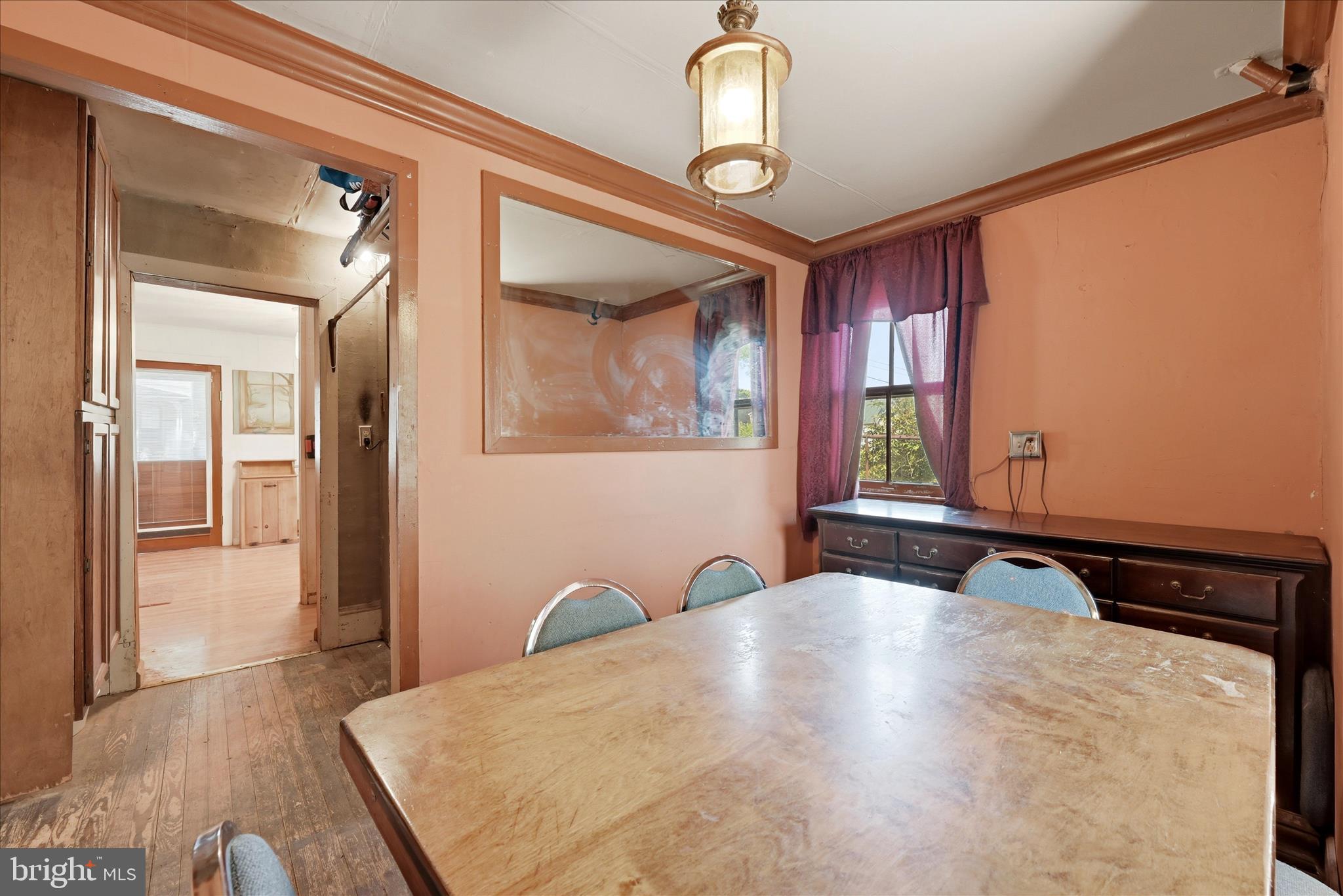 101 South George Street Ranson, WV 25438 - Photo 10 of 36 Dining Area