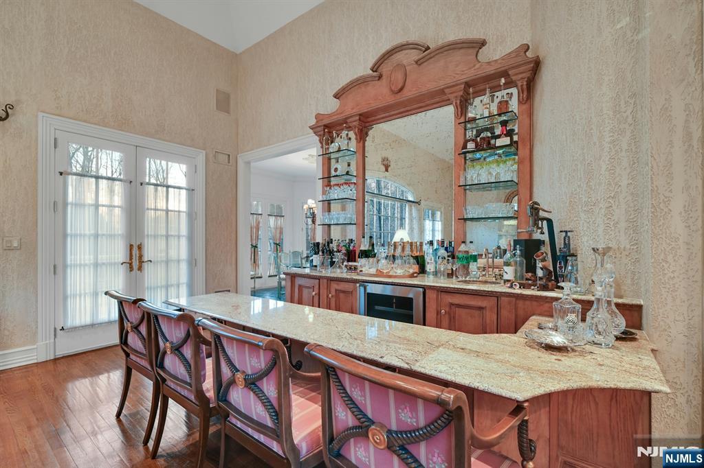 86 Fox Hedge Road Saddle River, NJ 07458 - Photo 23 of 44