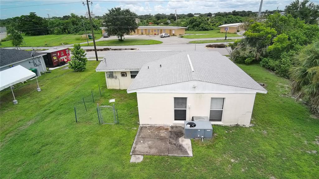 27101 Sunnybrook Road Punta Gorda, FL 33983 - Photo 2 of 9 Gallery Image 2