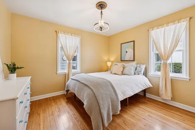 $339,850 | 200 East 2nd Street, Waconia, MN 55387