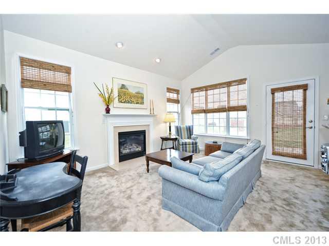 327 Garnet Court, Unit 327 Fort Mill, SC 29708 - Photo 6 of 16 Gallery Image 6