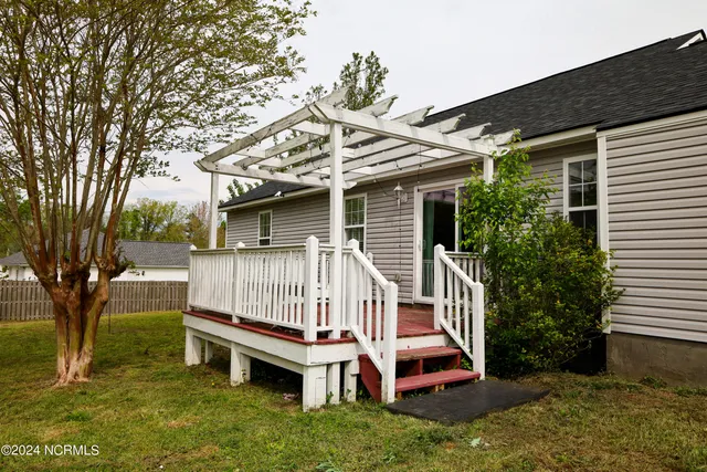 $1,800 | 108 Stepping Stone Trail, Jacksonville, NC 28546