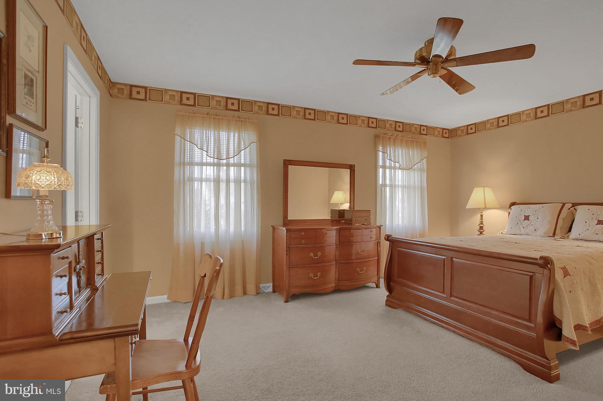1624 Buckingham Road Harrisburg, PA 17111 - Photo 12 of 27 Gallery Image 12