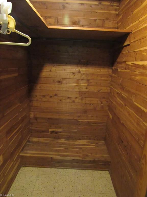 354 East Dalton Road King, NC 27021 - Photo 16 of 30 Gallery Image 16