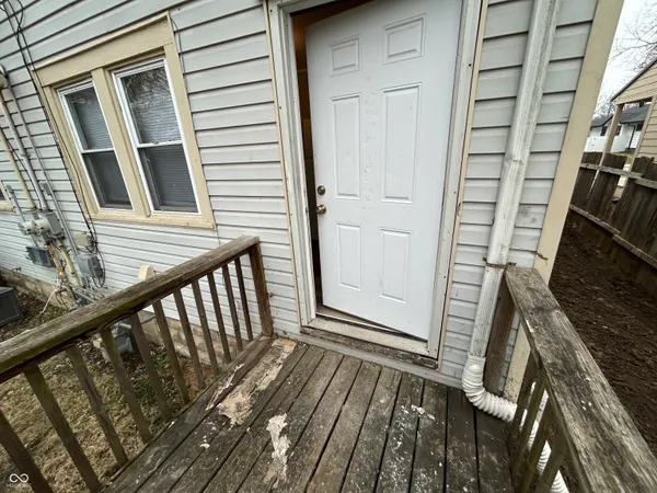 $995 | 1839 North Dexter Street, Indianapolis, IN 46202