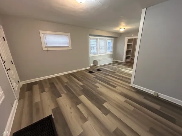 $995 | 1839 North Dexter Street, Indianapolis, IN 46202