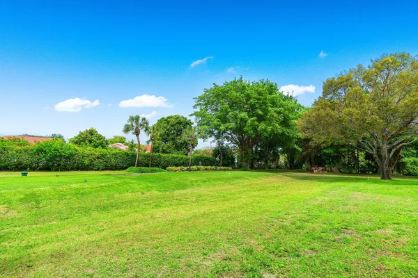 $385,000 | 5121 Oakhill Lane, Unit 411, Delray Beach, FL 33484