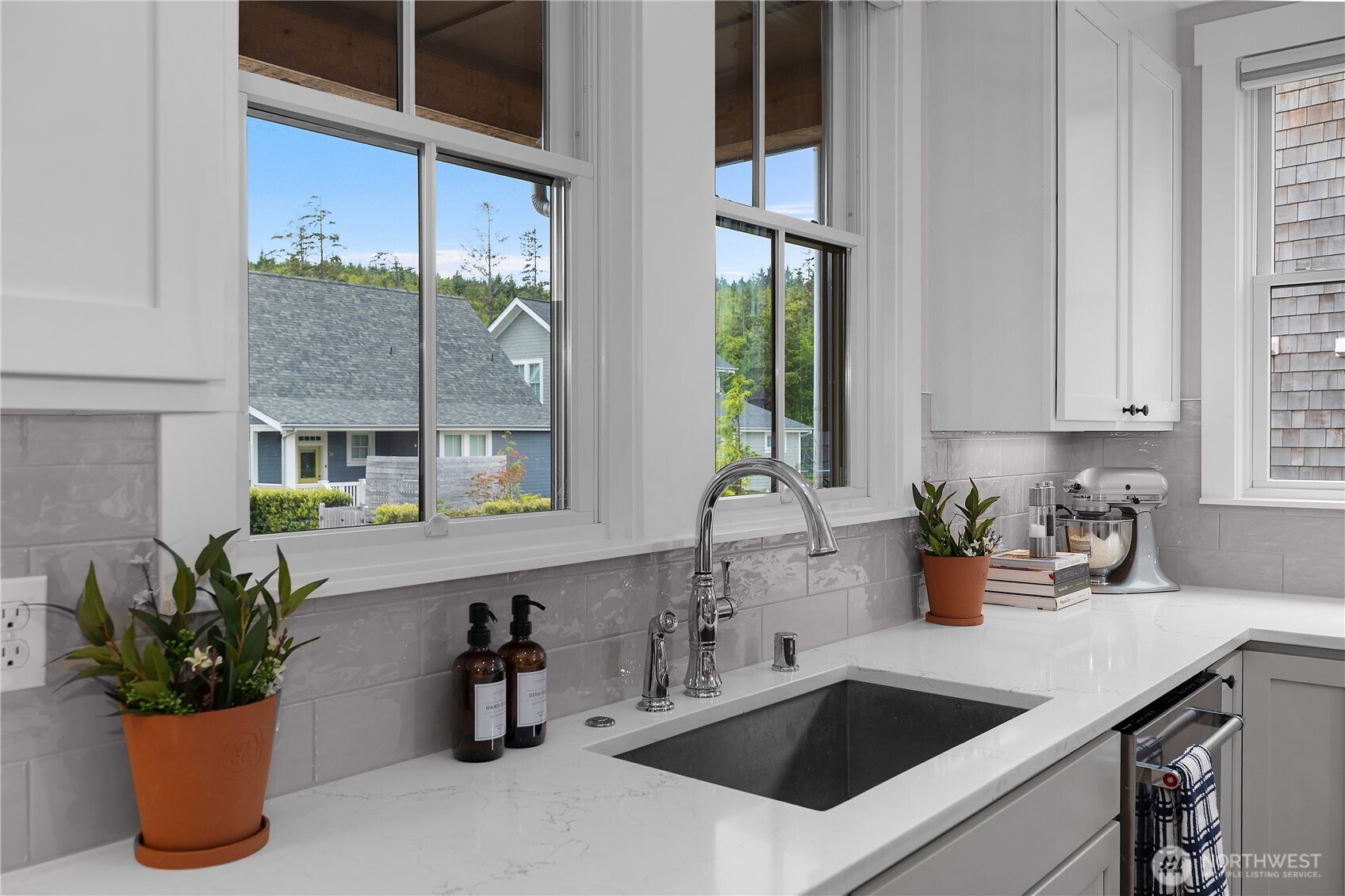 41 Cedar Run Loop Pacific Beach, WA 98571 - Photo 11 of 32