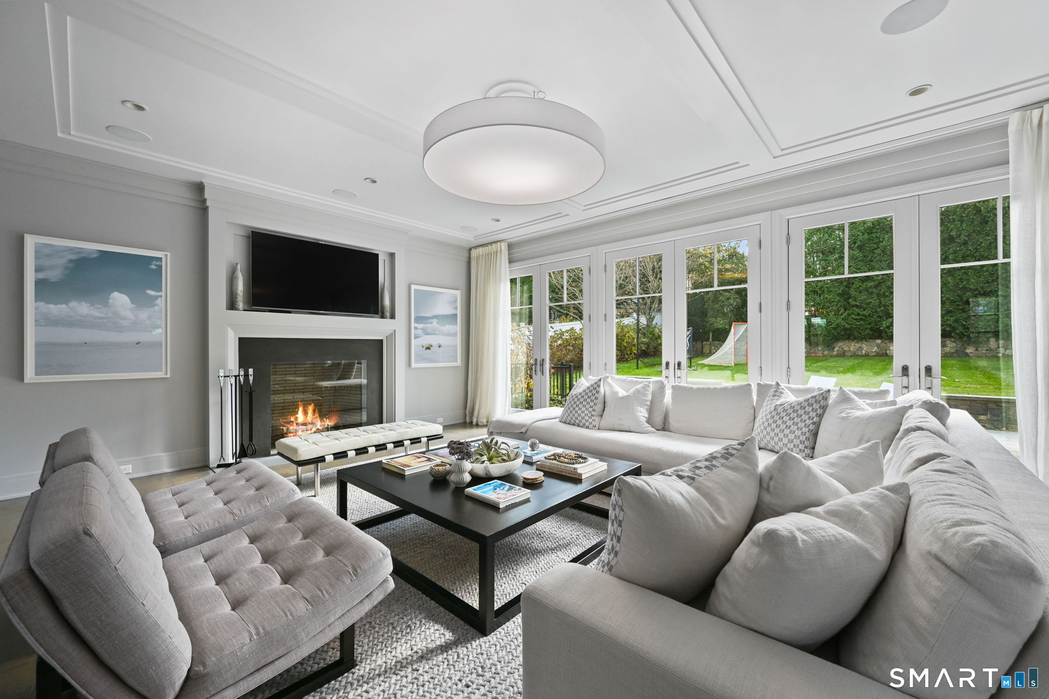 9 Pond Edge Road Westport, CT 06880 - Photo 5 of 40