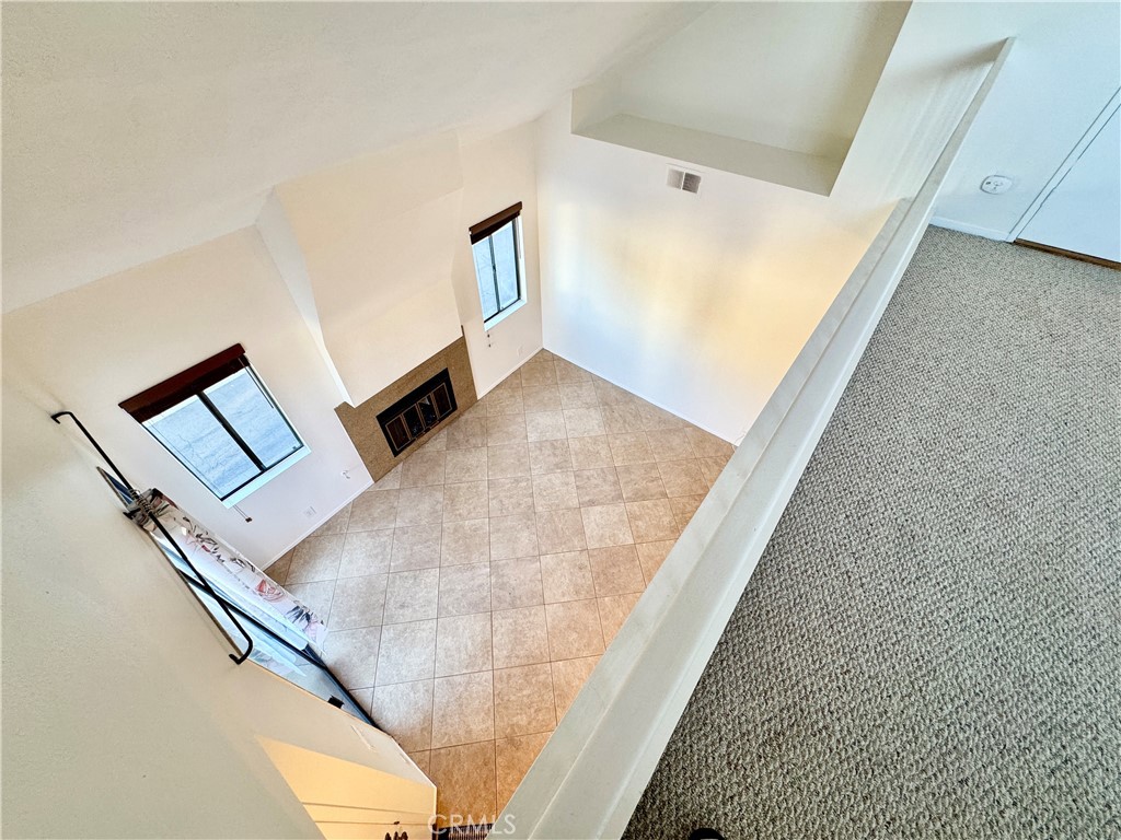 109 Fallingstar, Unit 61 Irvine, CA 92614 - Photo 31 of 34 a view of a living room