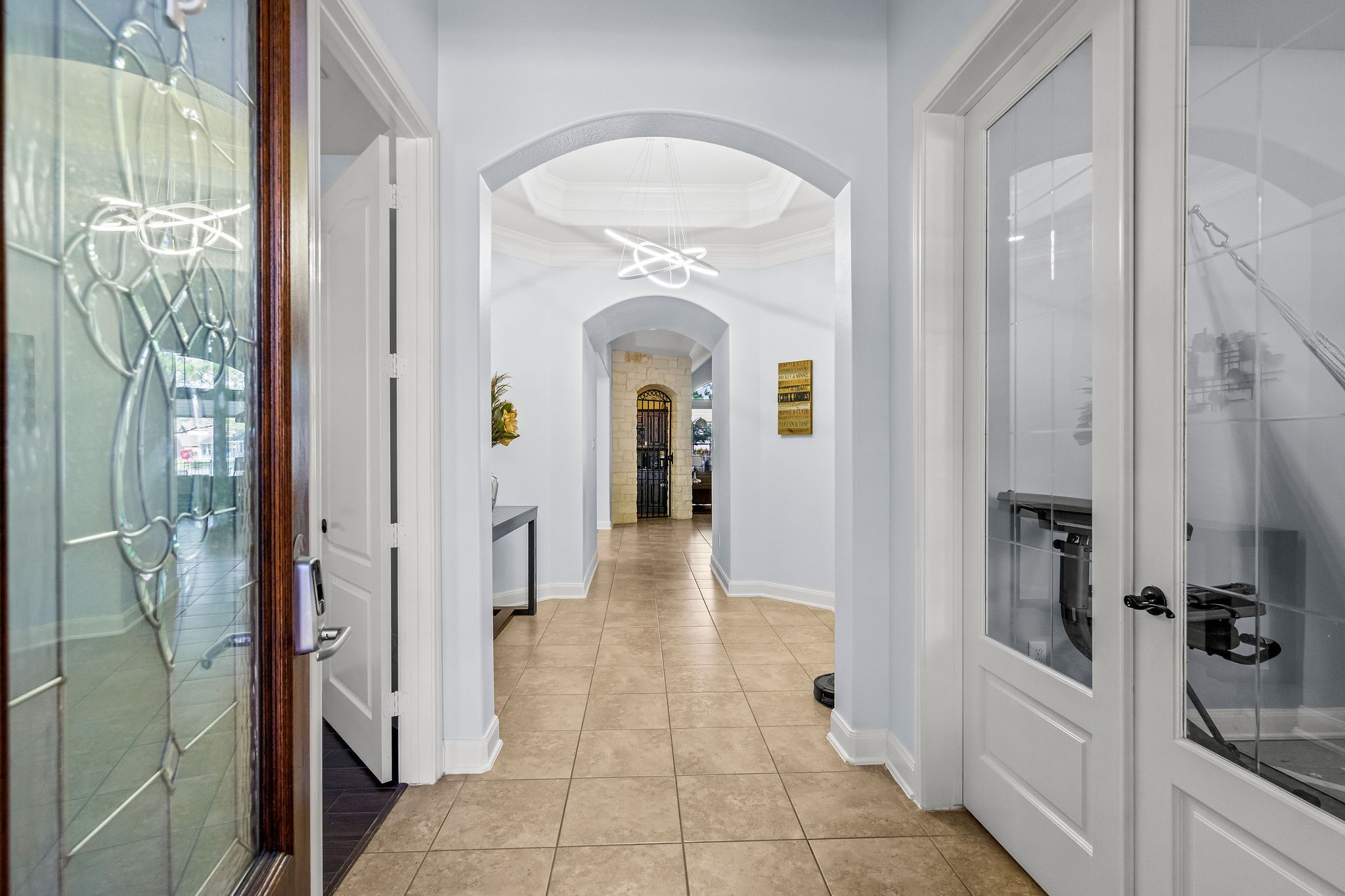 31114 Lakeview Bend Lane Spring, TX 77386 - Photo 11 of 41 a view of a bathroom with tub and shower