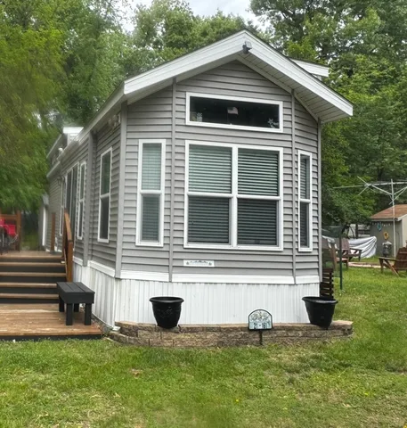 $93,500 | 21-161 Woodhaven Lakes, Sublette, IL 61367