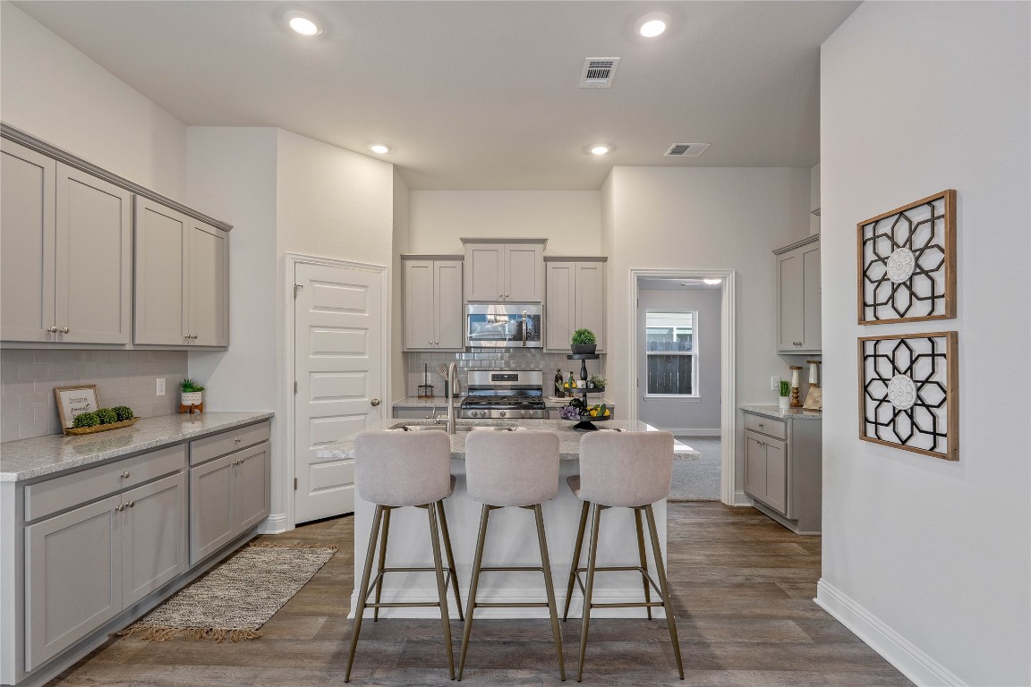 10681 Ellerston Road Cleveland, TX 77327 - Photo 14 of 28