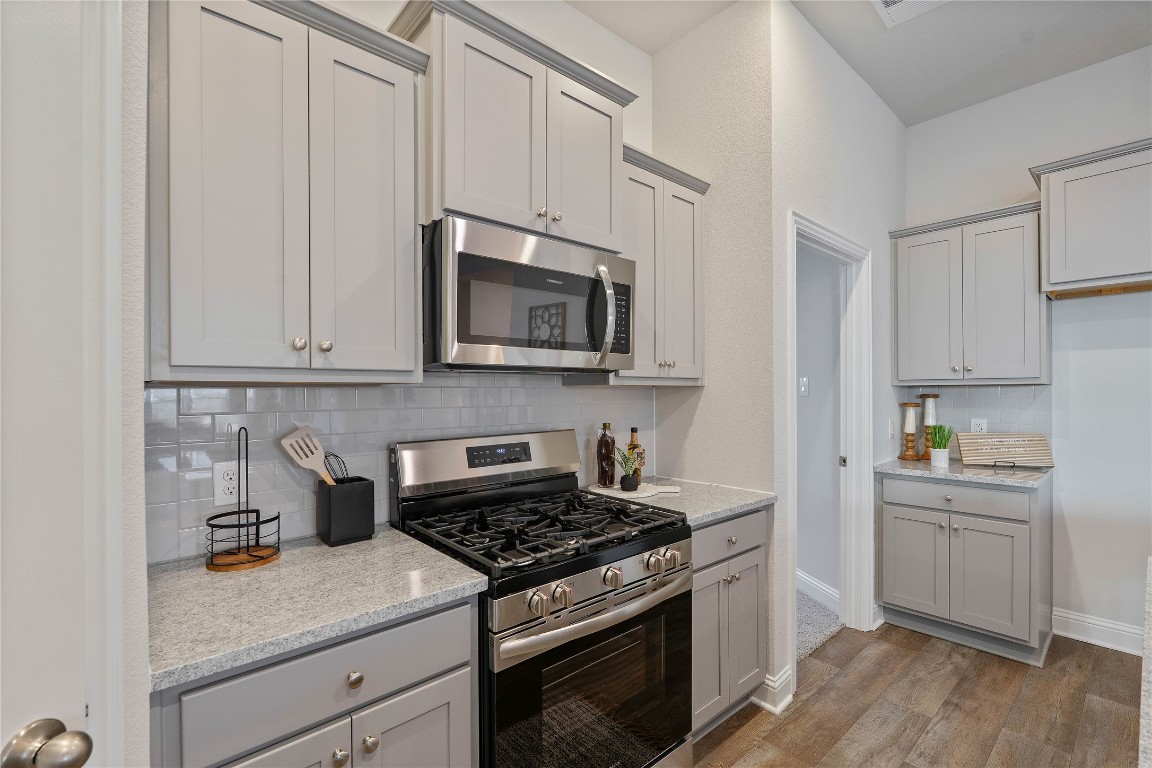 10681 Ellerston Road Cleveland, TX 77327 - Photo 17 of 28