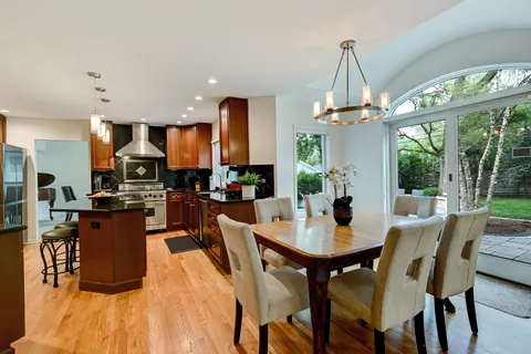 $1,599,000 | 616 South Stough Street, Hinsdale, IL 60521