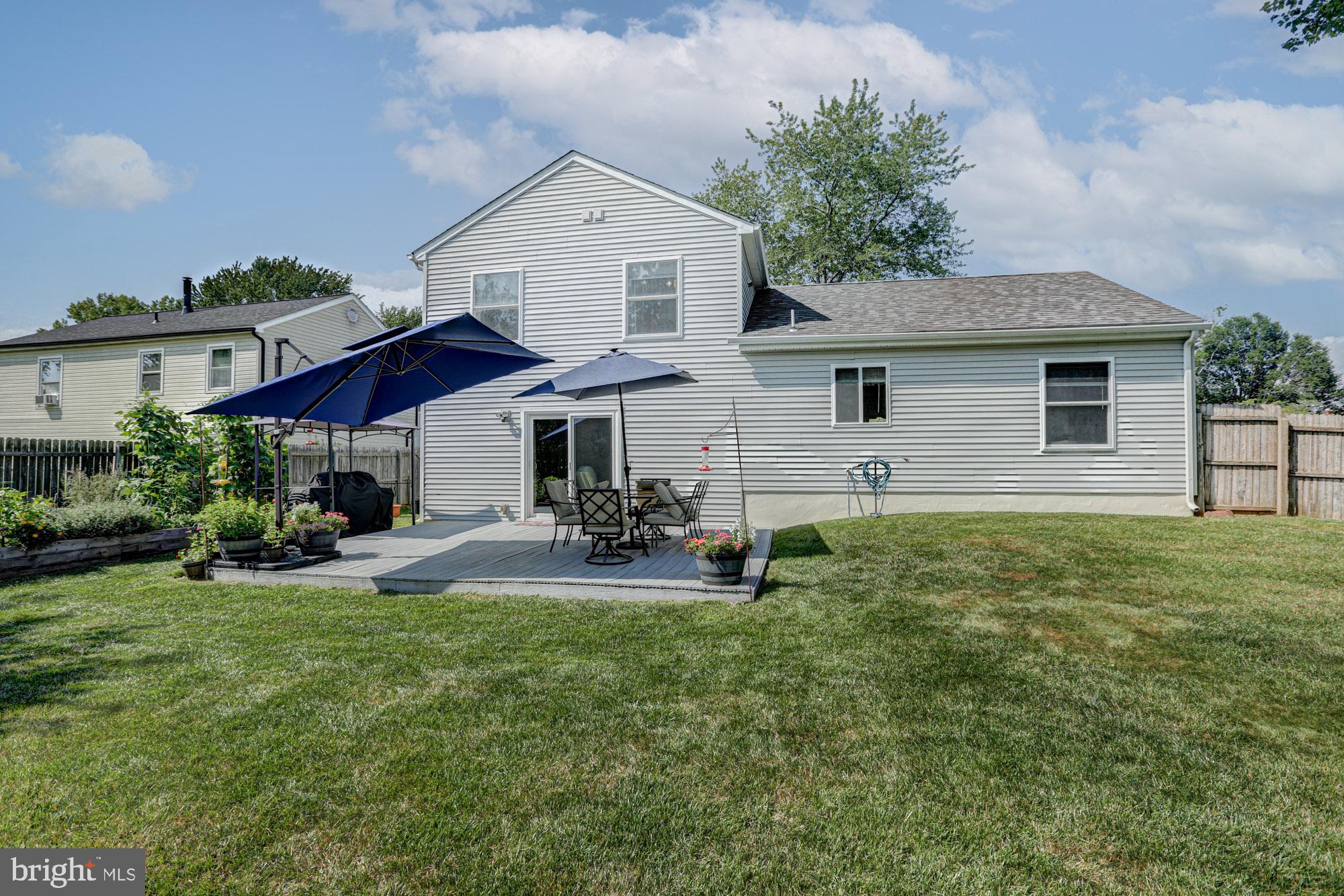 6 3 Rivers Drive Newark, DE 19702 - Photo 10 of 63 Charming backyard retreat awaits you.