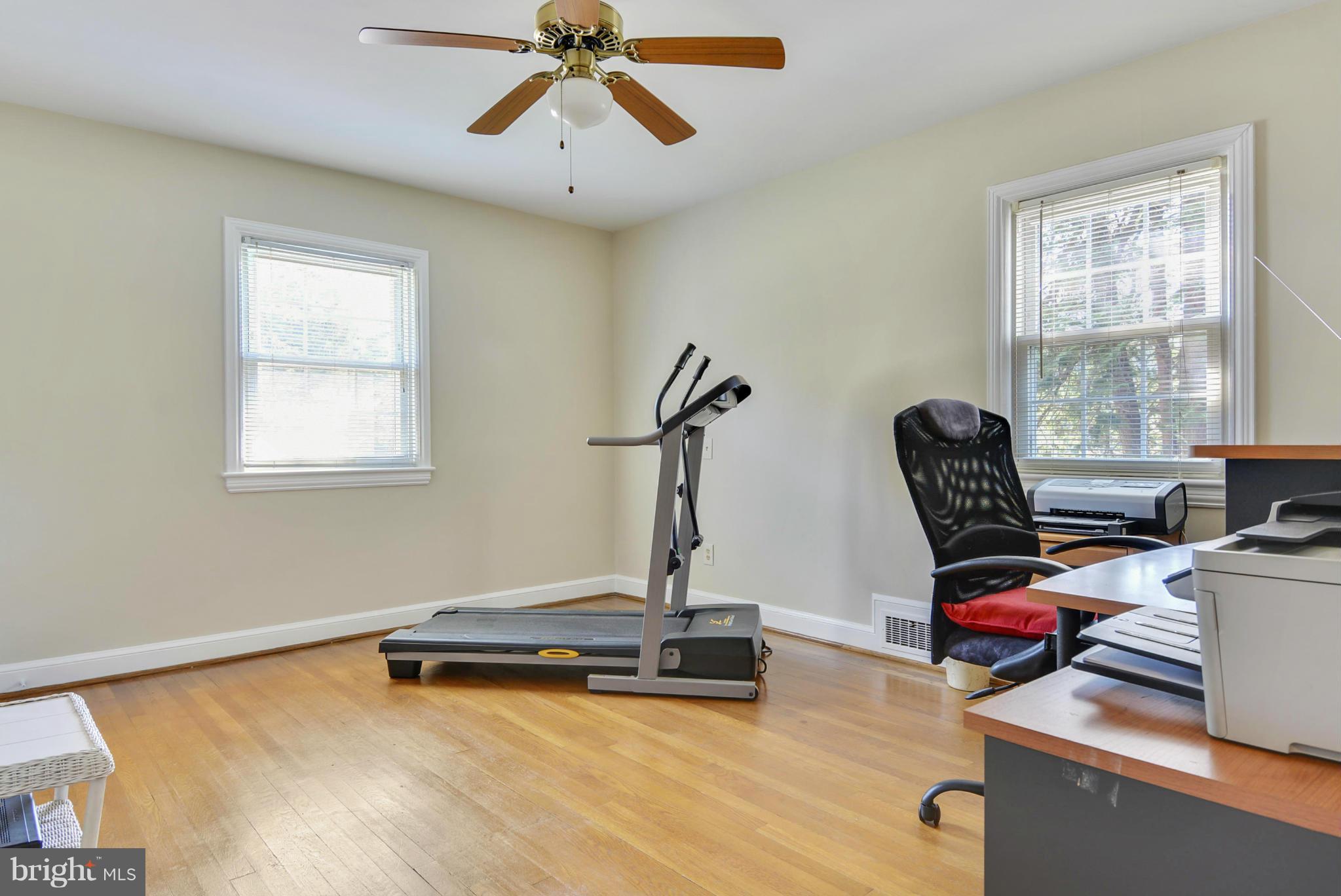 9108 16th Street Silver Spring, MD 20910 - Photo 14 of 27 Bedroom