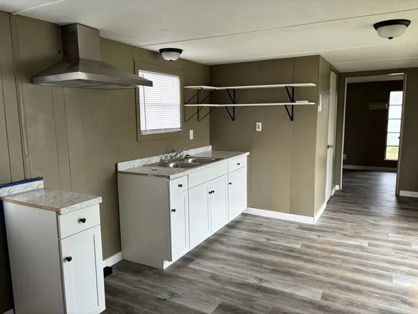 $695 | 2871 North Charles Avenue, Unit 11, Clarksville, TN 37042