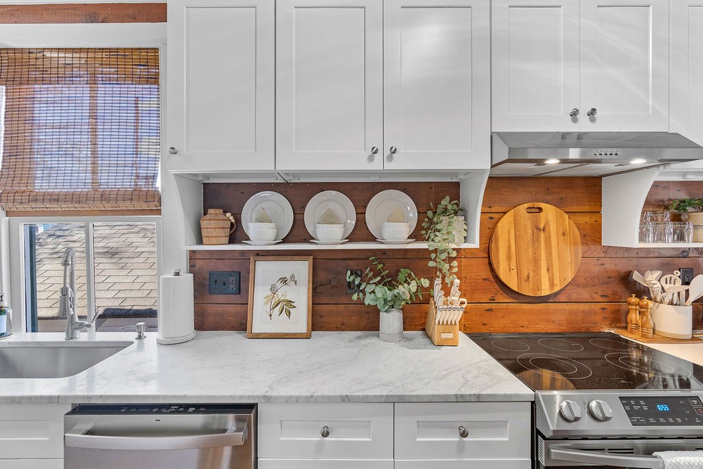 4117 Avenue R Galveston, TX 77550 - Photo 9 of 39