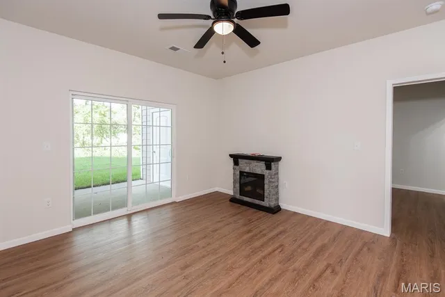 $1,450 | 211 Harmony Meadows, Dardenne Prairie, MO 63368