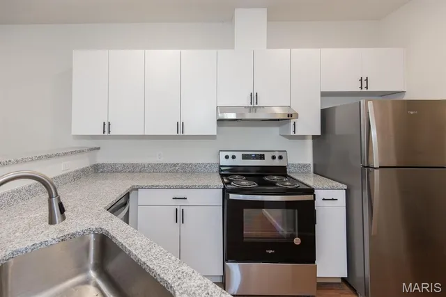 $1,450 | 211 Harmony Meadows, Dardenne Prairie, MO 63368