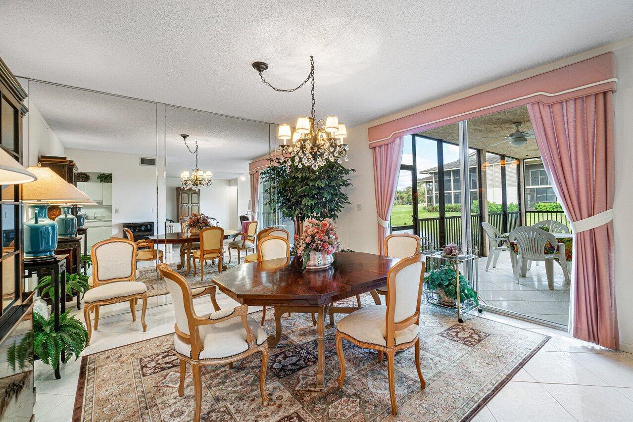 7641 Cinebar Drive, Unit 25L Boca Raton, FL 33433 - Photo 4 of 19 Dining Room