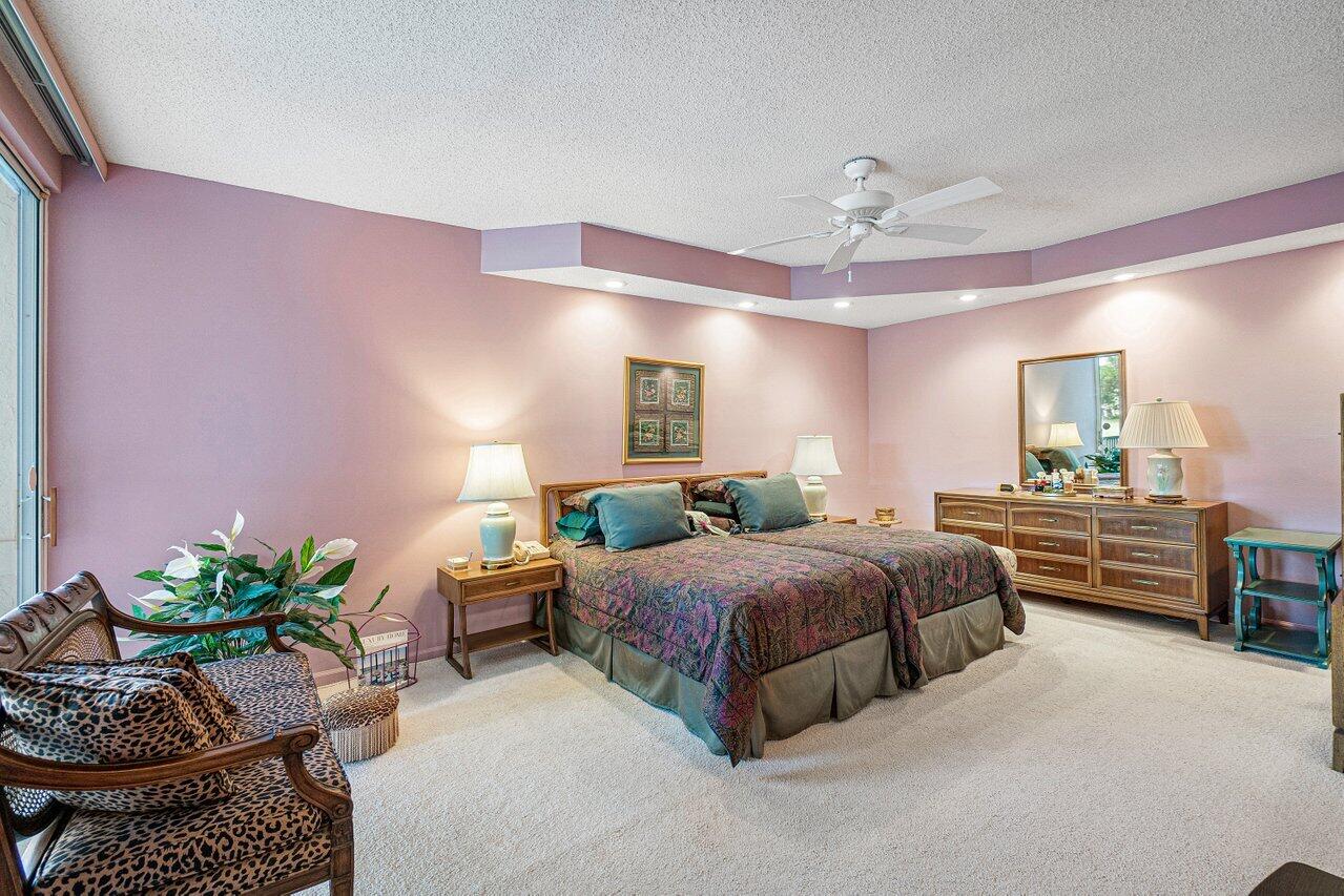 7641 Cinebar Drive, Unit 25L Boca Raton, FL 33433 - Photo 8 of 19 Master Suite