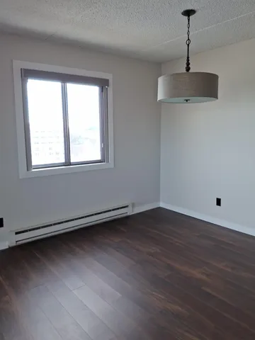 $155,000 | 1110 3rd Avenue North, Unit 704E, Fargo, ND 58102