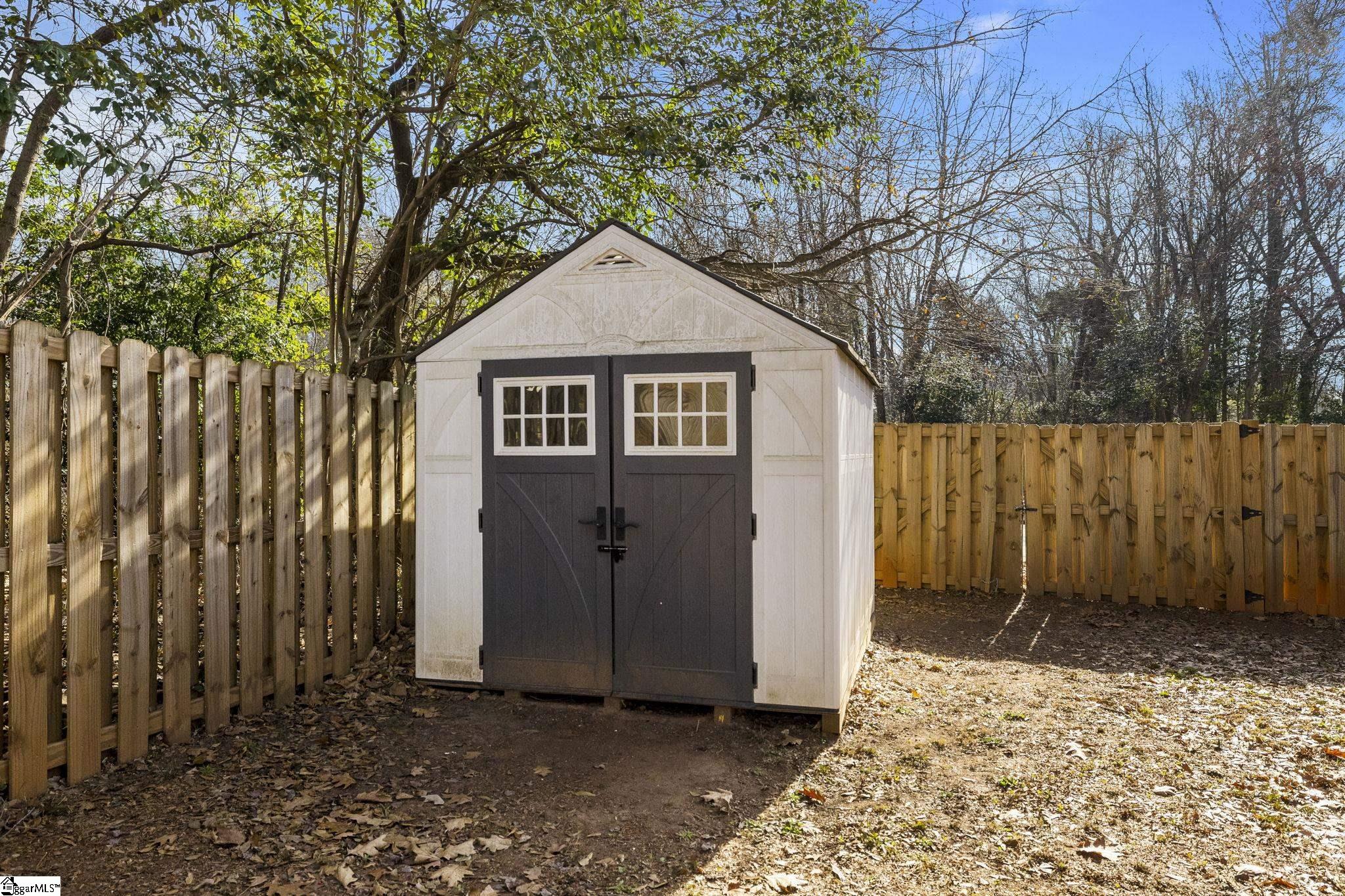 416 Glenn Road Greenville, SC 29607 - Photo 12 of 27