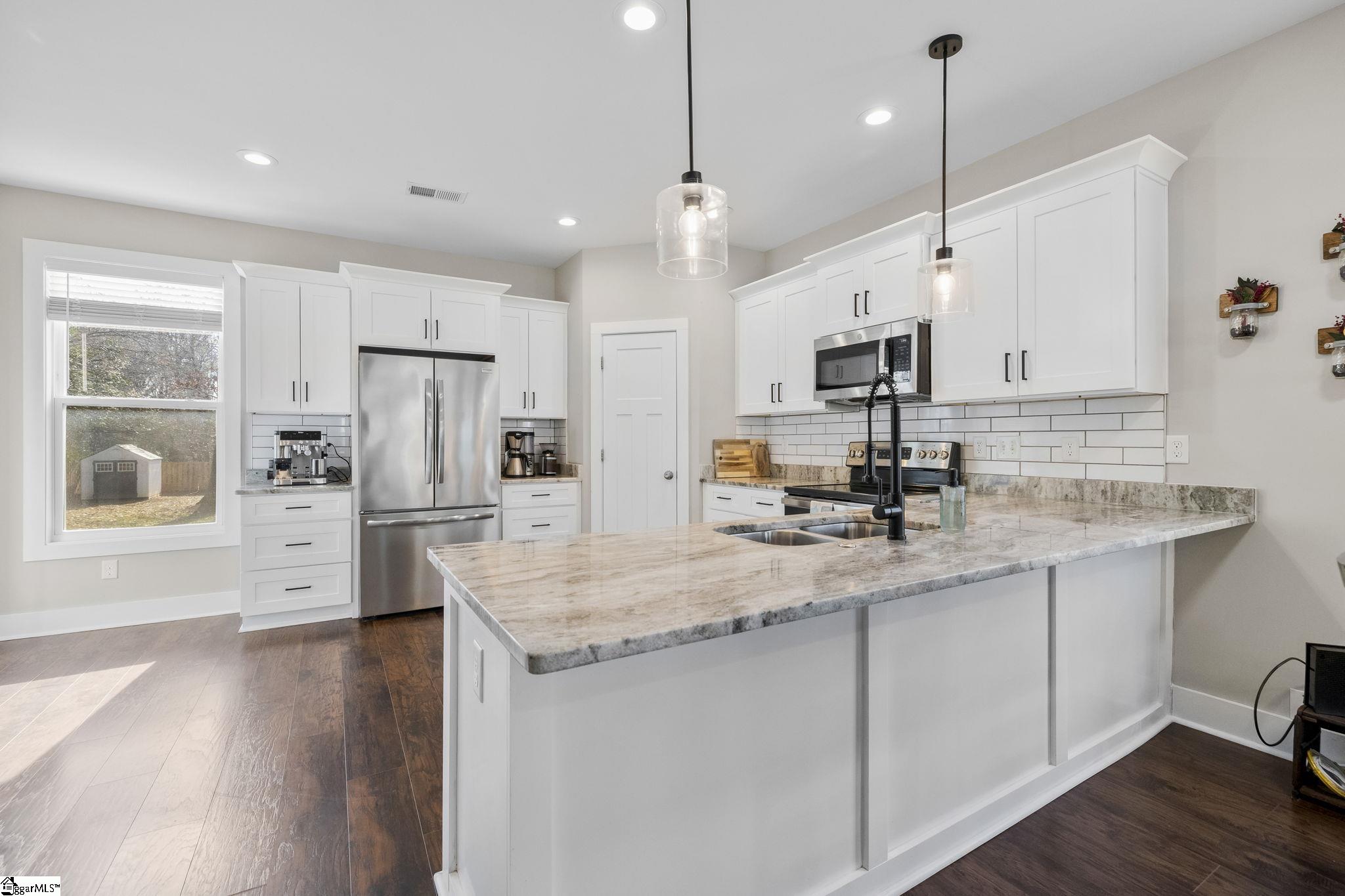 416 Glenn Road Greenville, SC 29607 - Photo 20 of 27