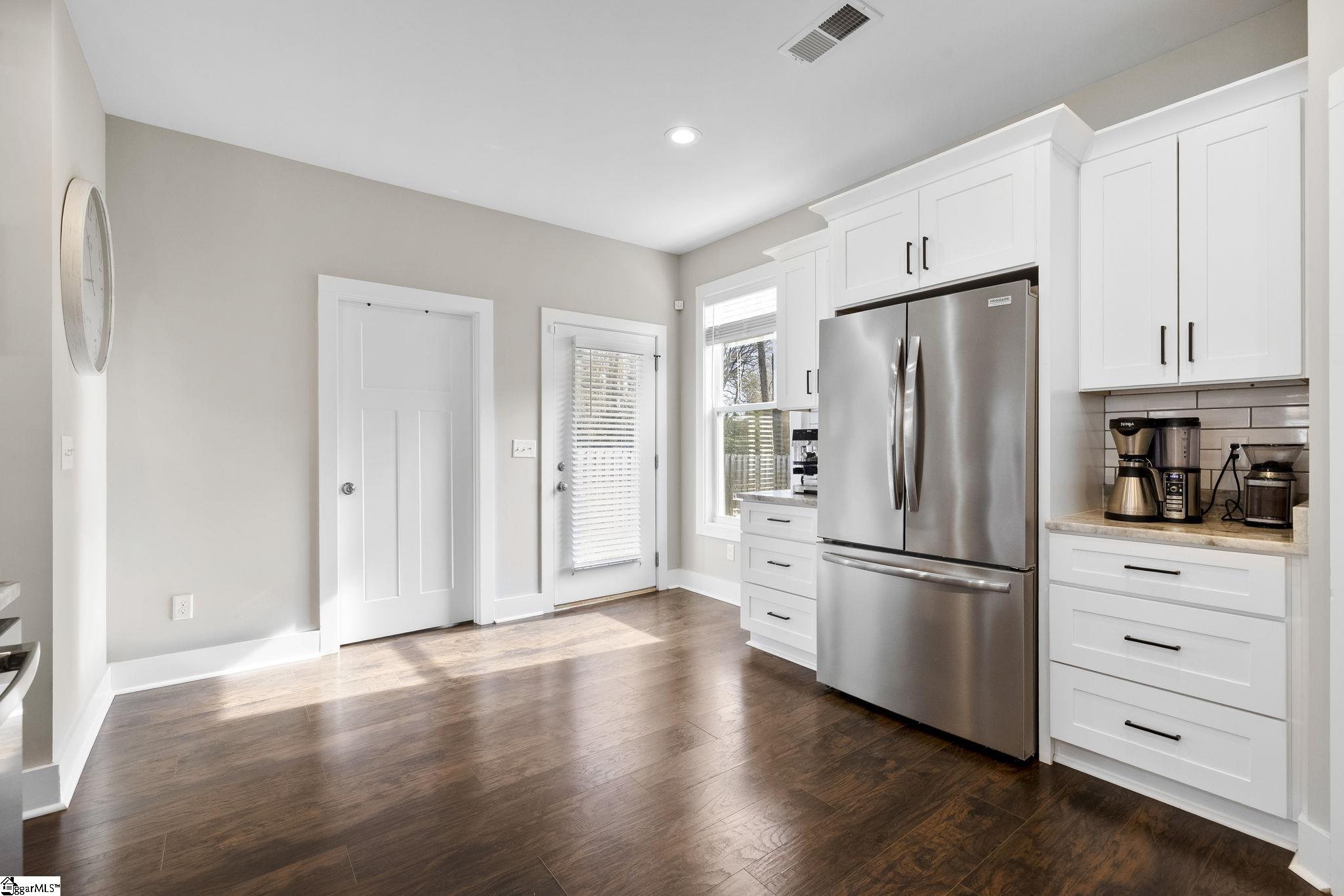 416 Glenn Road Greenville, SC 29607 - Photo 22 of 27