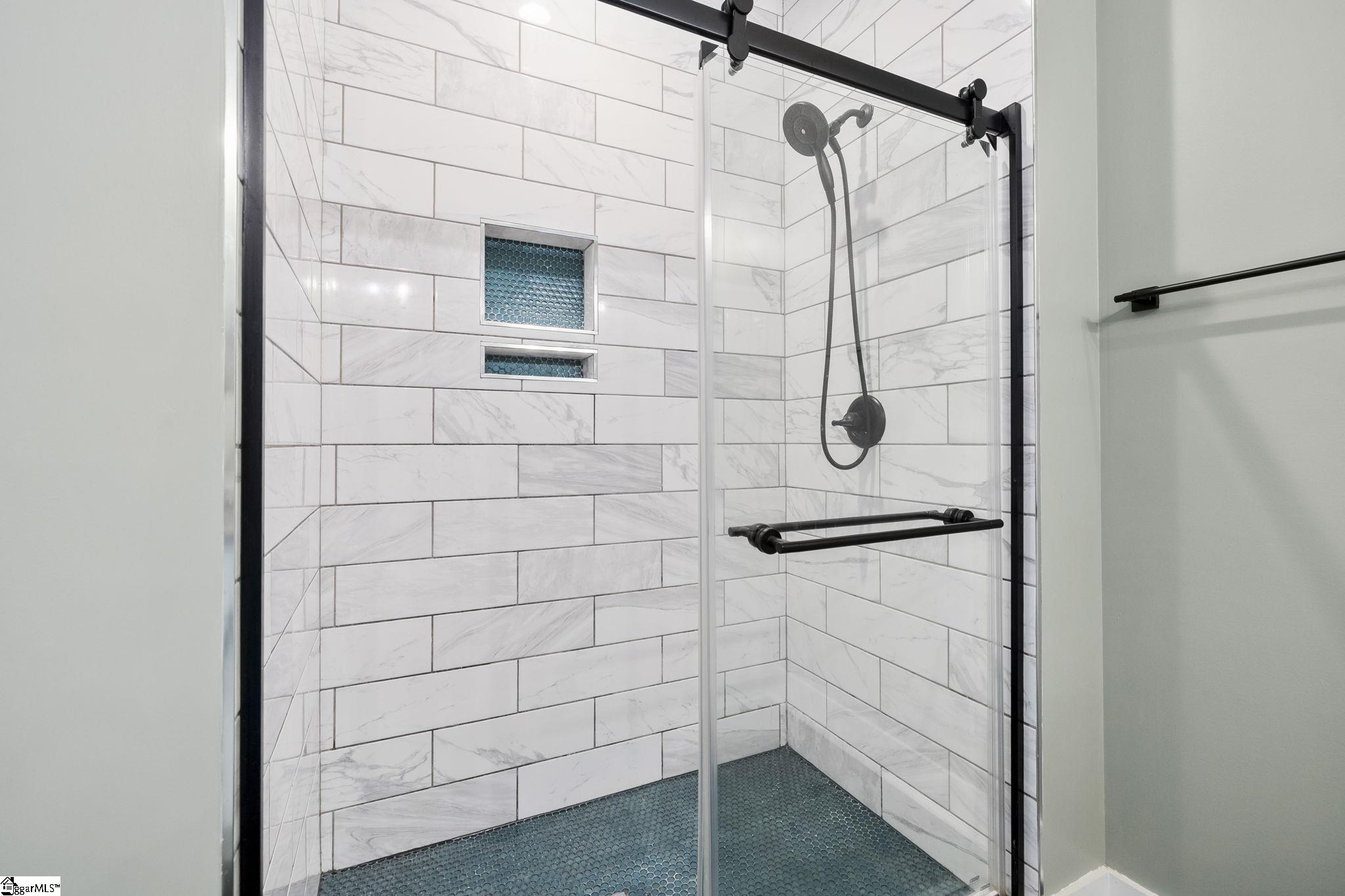 416 Glenn Road Greenville, SC 29607 - Photo 23 of 27