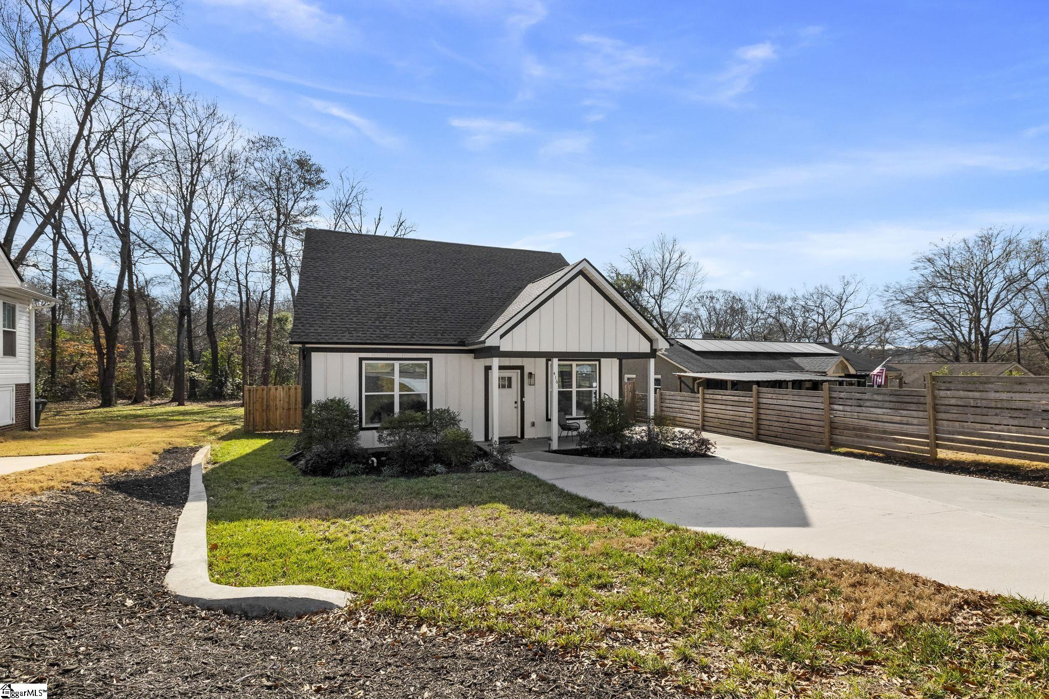 416 Glenn Road Greenville, SC 29607 - Photo 8 of 27