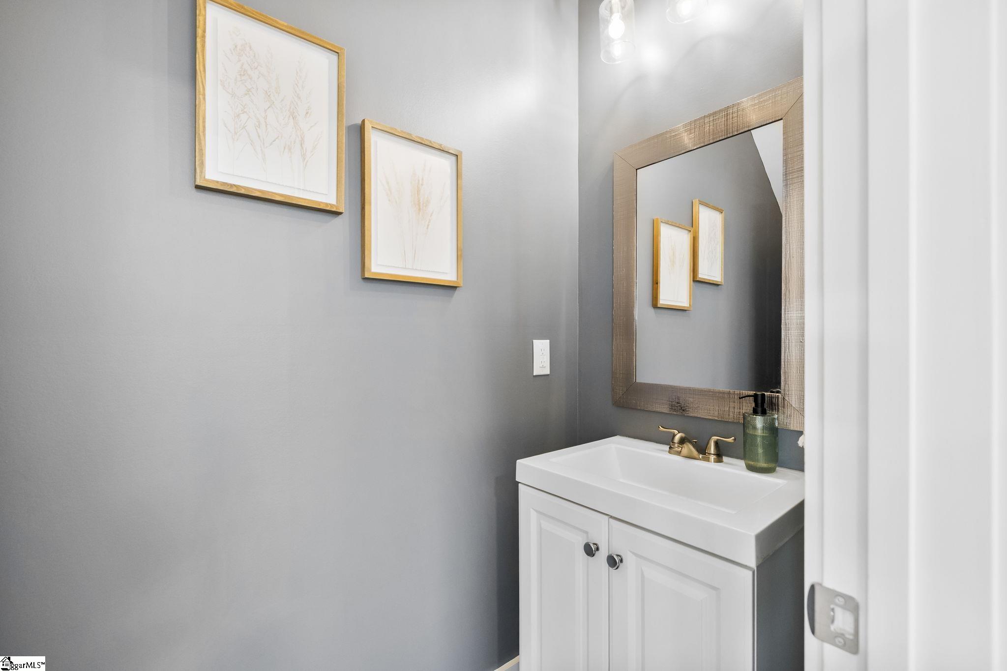 416 Glenn Road Greenville, SC 29607 - Photo 9 of 27