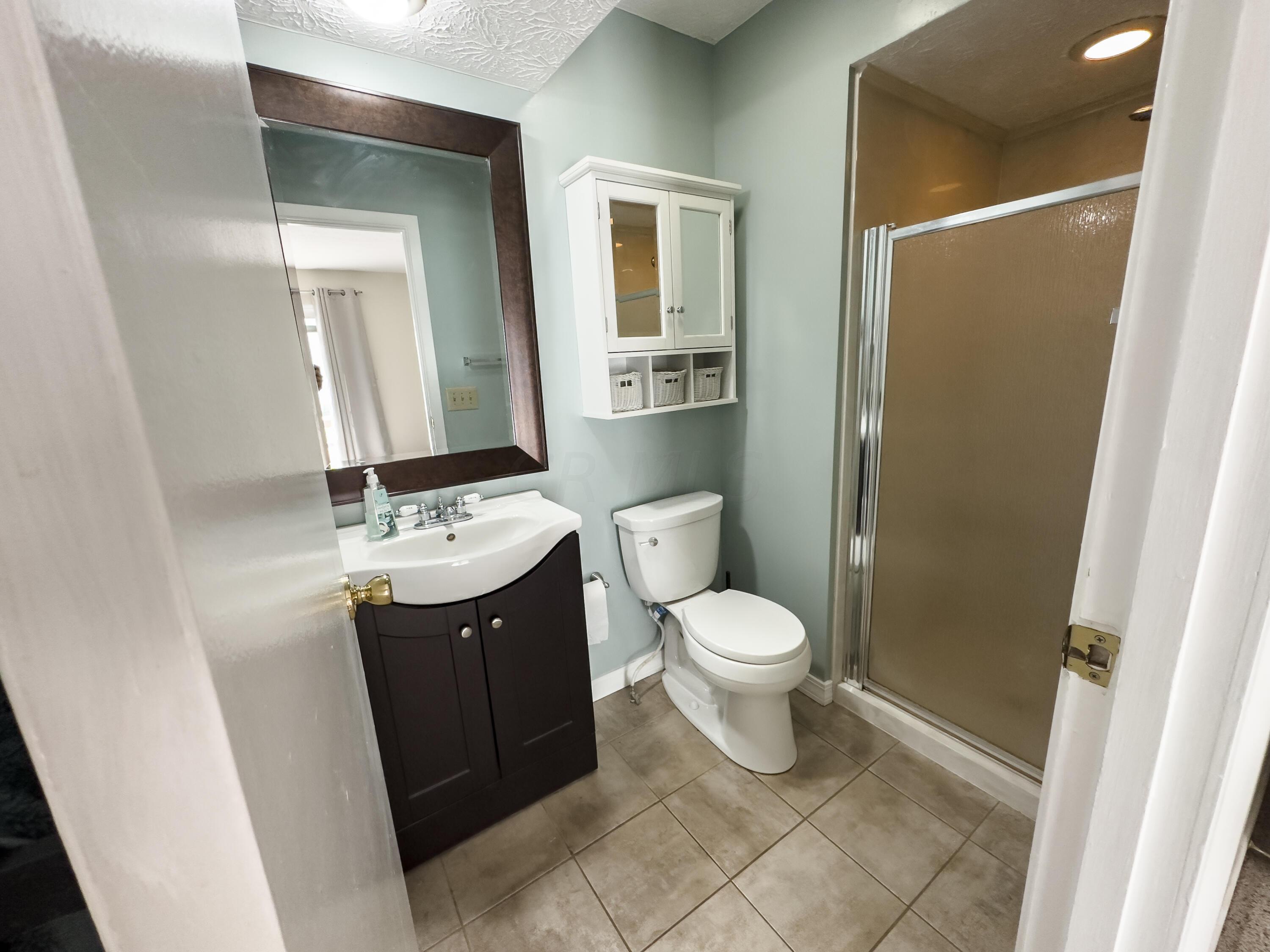 8007 Harriott Road Dublin, OH 43017 - Photo 21 of 50 JPG20
