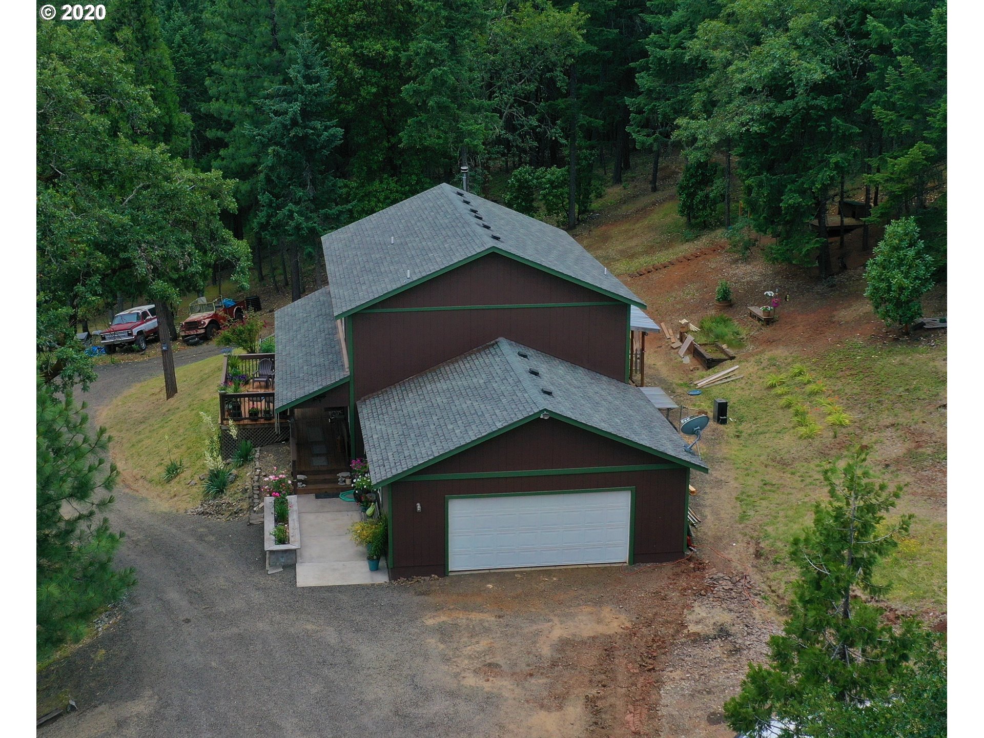2055 Swingle Road Trail, OR 97541 - Photo 20 of 25 Gallery Image 20