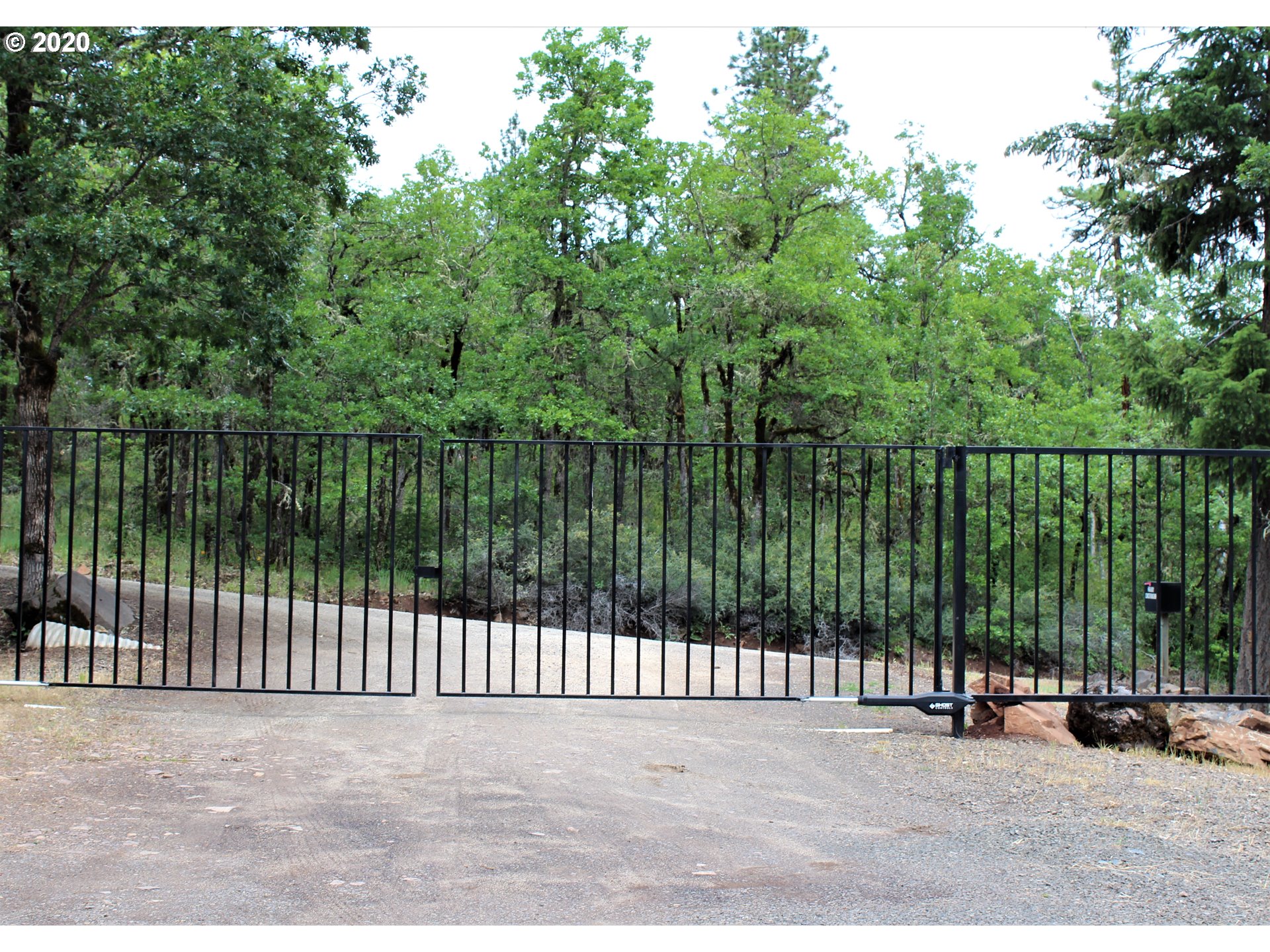 2055 Swingle Road Trail, OR 97541 - Photo 24 of 25 Gallery Image 24