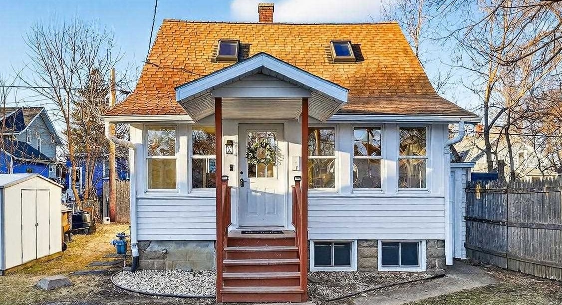 2926 Milwaukee Street Madison, WI 53704 - Photo 11 of 55