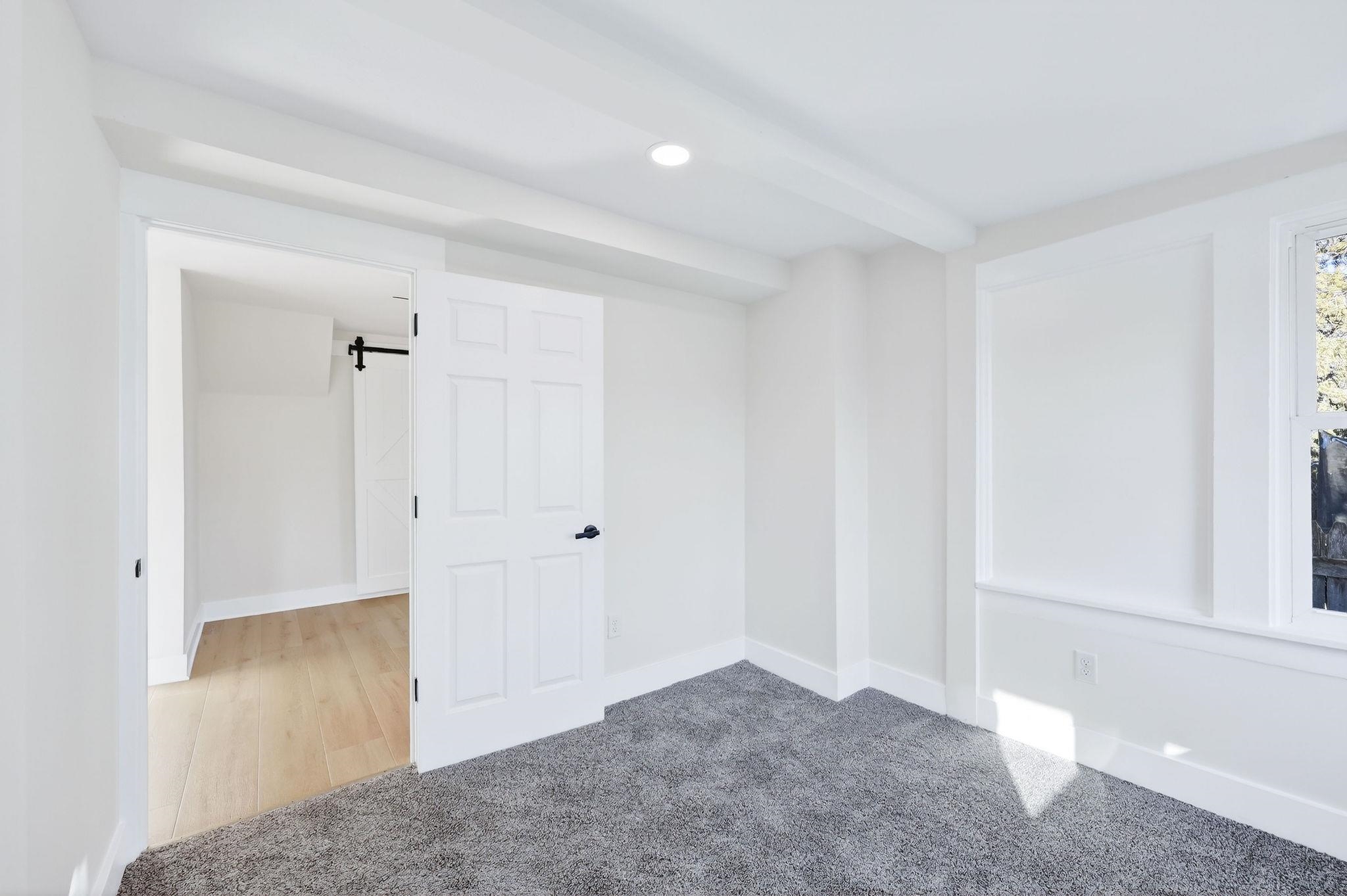 2926 Milwaukee Street Madison, WI 53704 - Photo 20 of 55