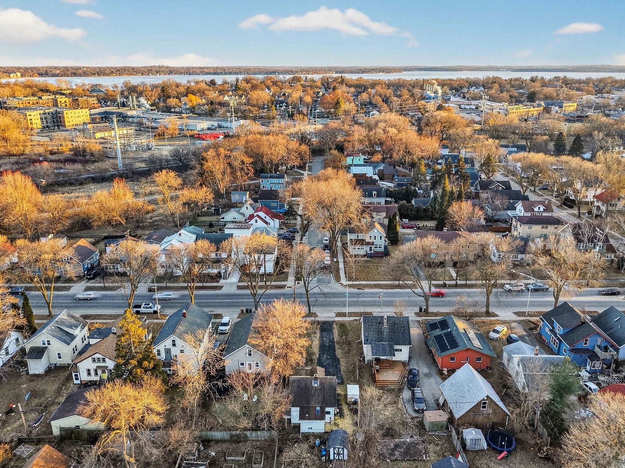 2926 Milwaukee Street Madison, WI 53704 - Photo 46 of 55